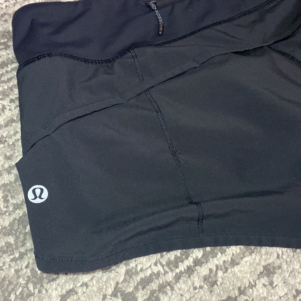 LULULEMON RUN SPEED UP LOW RISE SHORTS - Picture 2 of 4